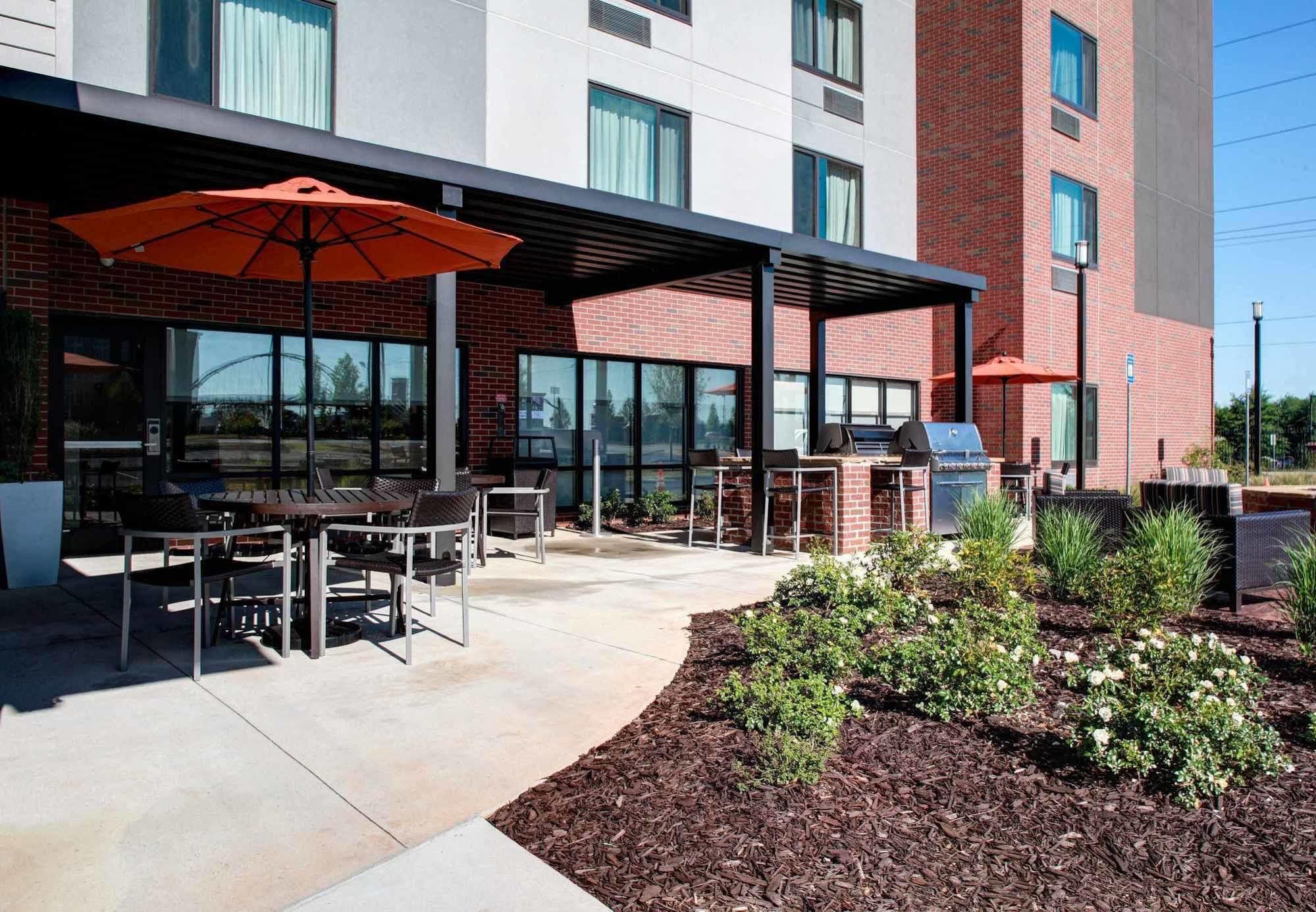 Towneplace Suites By Marriott Macon Mercer University Экстерьер фото
